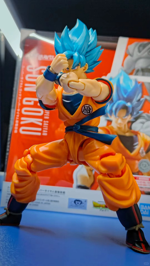 Bandai Dragon Ball S.H.Figuarts Super Saiyajin Gott Son Goku, Actionfigure, Einzelfigur - Bild 2
