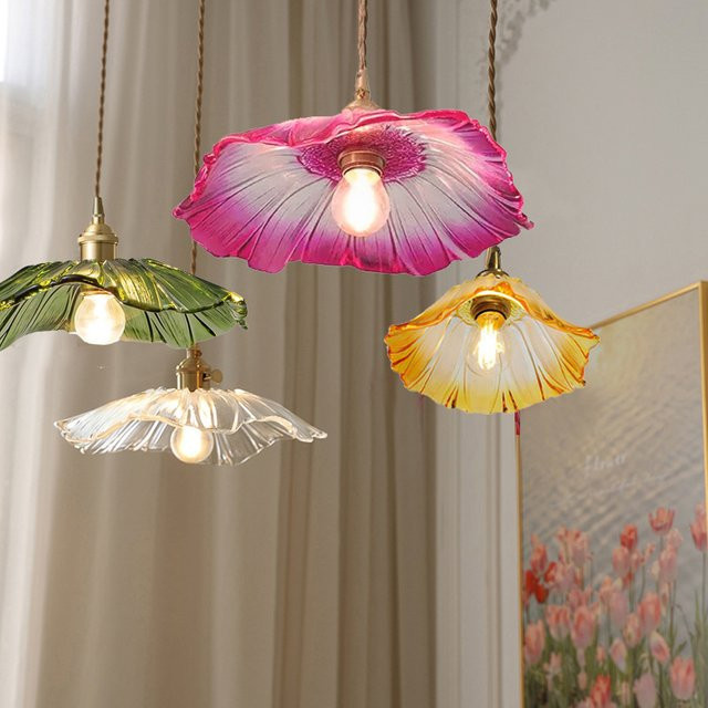 Moderne LED Pendelleuchte Ramalho aus buntem Glas und Metall in Gold/Messing für Wohnzimmer und Schlafzimmer - Bild 1