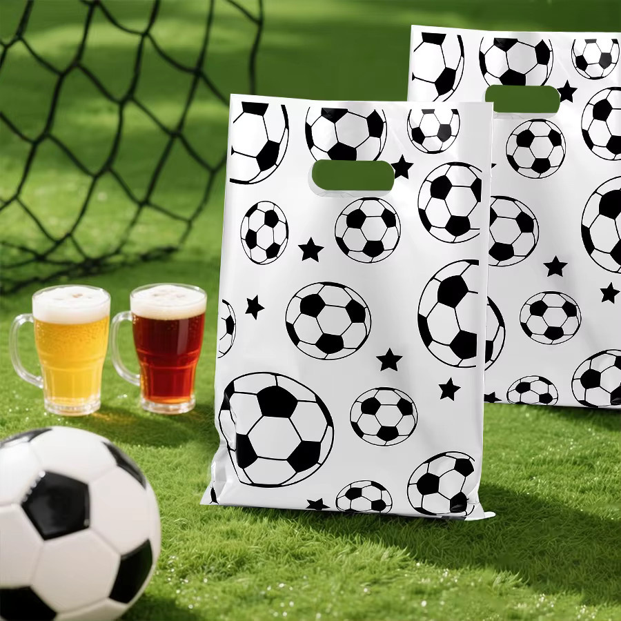 50 Stück ZQNYCY Süßigkeiten-Geschenktüten mit Fußball-Muster in Weiß aus Kunststoff für Geburtstagsfeiern und Sportfan-Dekorationen - Bild 3