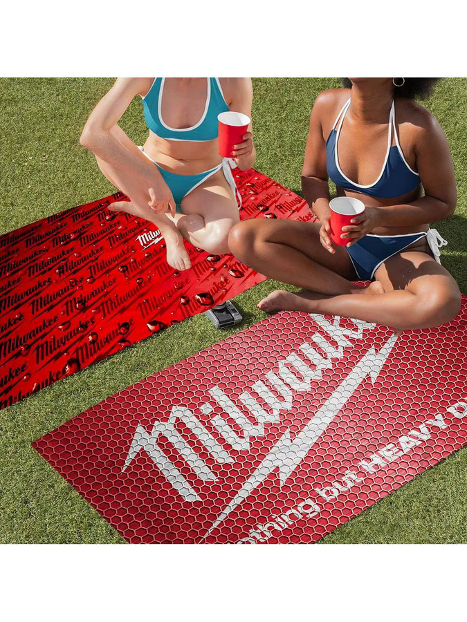 M-Milwaukee Mikrofaser-Strandtuch in Rot für Yoga, Schwimmen und Sport - Bild 5