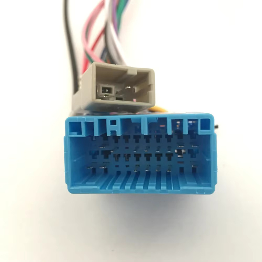 ISO-Radio-Stecker und Kabelbaum für Suzuki Grand Vitara, Swift und SX4 in Multicolour - Bild 2