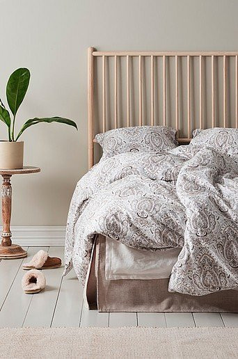 Jotex Bettbezug BIANCA aus Mako-Satin in Weiß und Braun mit grafischem Design - Bild 1