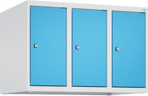 C+P Aufsatzschrank 7035 mit 3 Abteilen, Farbe Lichtblau, B/T/H: 50 x 75 x 50 cm, aus Stahl mit Zylinderschlössern und Soft-Anschlag - Bild 1
