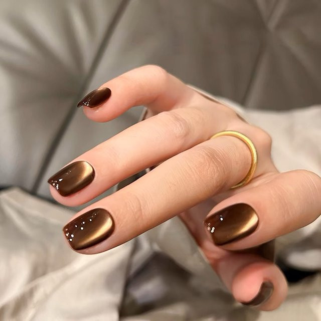 SHAKA Magnetischer Gel-Nagellack, Braun-Goldener, 10 ml - Bild 1