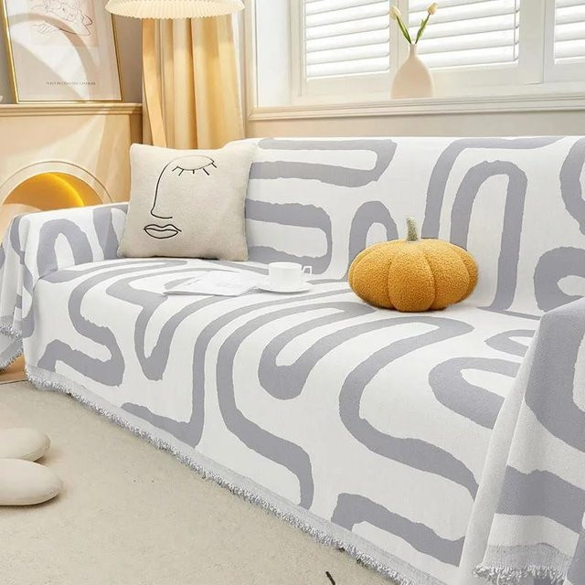 Sofadecke mit geometrischem Aufdruck aus Chenille in Lichtgrau, Mehrzweck-Möbelschutzbezug für dein Wohnzimmer, B/T: 180 x 130 cm - Bild 1