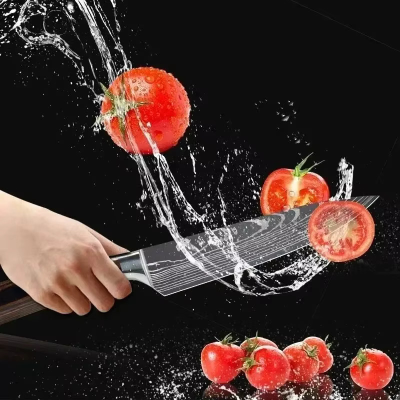 GuanQi Santoku Küchenmesser aus Damaststahl und Carbonstahl mit Holzgriff - Bild 1