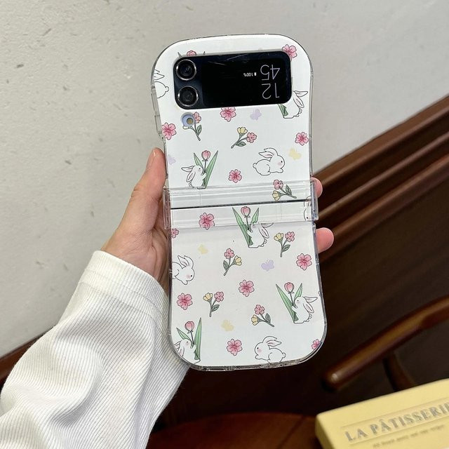 3-teiliges Set Scharnier-Schutzhülle mit Blumen-Hasen-Muster für Samsung Galaxy Z Flip 3 4 5 6 5G in Multicolor und Weiß - Bild 1