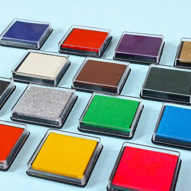 Set mit 15 farbigen Stempelkissen auf Ölbasis für Bastelarbeiten auf Stoff und Papier, Multicolor und Violett - Bild 2
