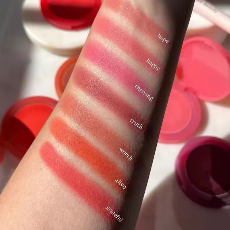 Rare Beauty Soft Pinch Matte Bouncy Cushiony Cream-to-Powder Rouge, Matt - Bild 5