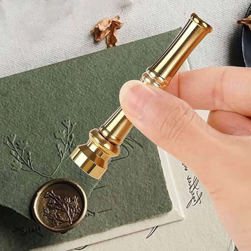 Personalisierter Wachssiegelstempel aus Messing mit individuellem Logo oder Text für Hochzeiten und DIY-Handwerk, Farbe: Gold - Bild 2