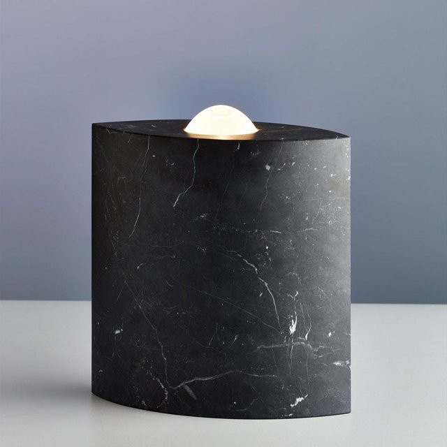 Tecnolumen EE 86 Egyptian Eye Bodenleuchte in Schwarz matt mit dimmbarer Up-Lichtfunktion und Design aus Glas und Stein - Bild 1