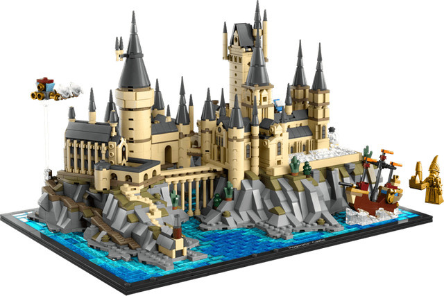 LEGO Harry Potter Schloss Hogwarts mit Schlossgelände - Bild 3