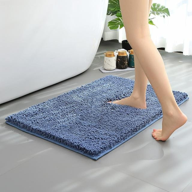 Saugfähige Chenille Badezimmermatte von FREIHAUS, rutschfester Plüschteppich für die Badewanne, B/B: 40 x 60 cm - Bild 1