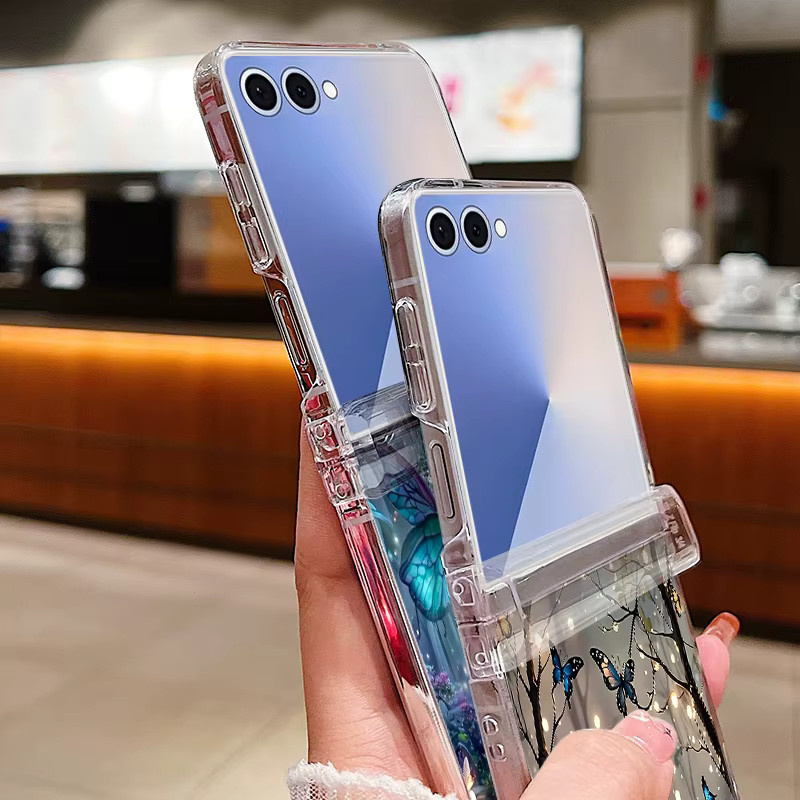 Samsung Galaxy Z Flip 7 Handyhülle mit Wald-Schmetterlings-Muster in Transparent - Bild 3