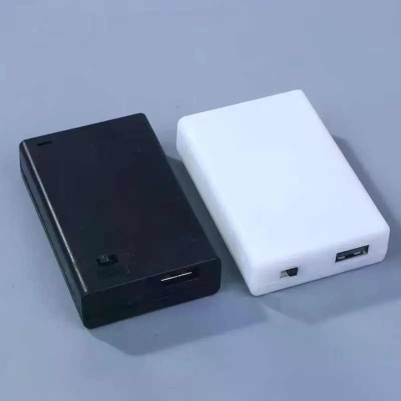 3AA Batteriekasten 4,5 V AA-Batteriehalter mit Schalter und USB-C Anschluss in Schwarz - Bild 2