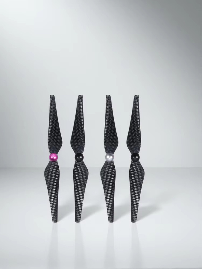 DJI Carbon Propeller 9443F Set in Schwarz und Silber für Phantom 2 und Phantom 3 Serie - Bild 2