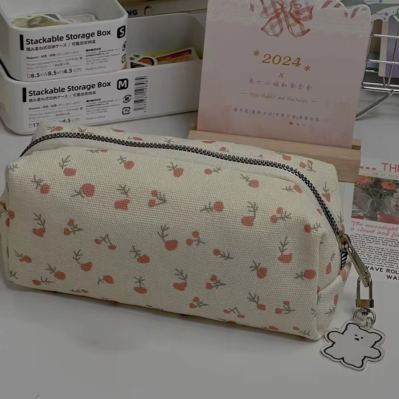 HUAHUA Stiftetui für Mädchen mit Cartoon-Blumendruck und großem Stauraum - Bild 2