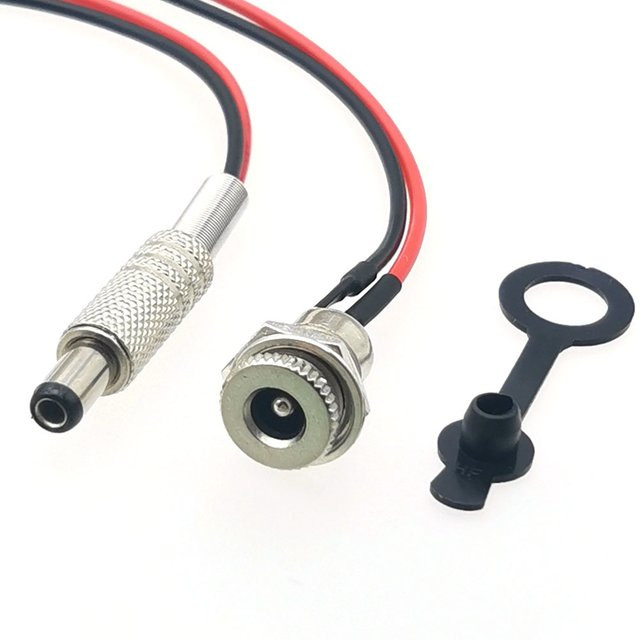 STLYCH DC Power Stecker Set mit 18AWG Kabel, Männlich und Weiblich, Silber, 5,5 x 2,1 mm und 5,5 x 2,5 mm - Bild 1