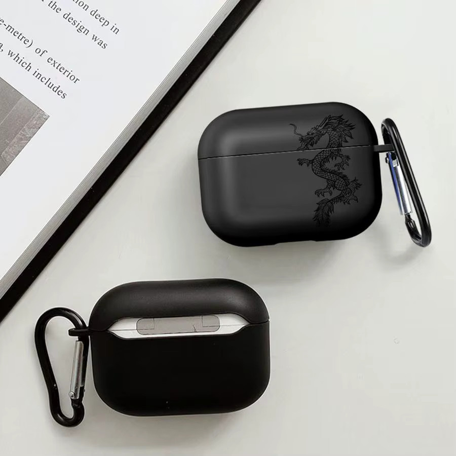 Schutzhülle mit Drachenmuster für Apple AirPods 4, 3, 2 und Pro (1, 2, 3) in Schwarz - Bild 6