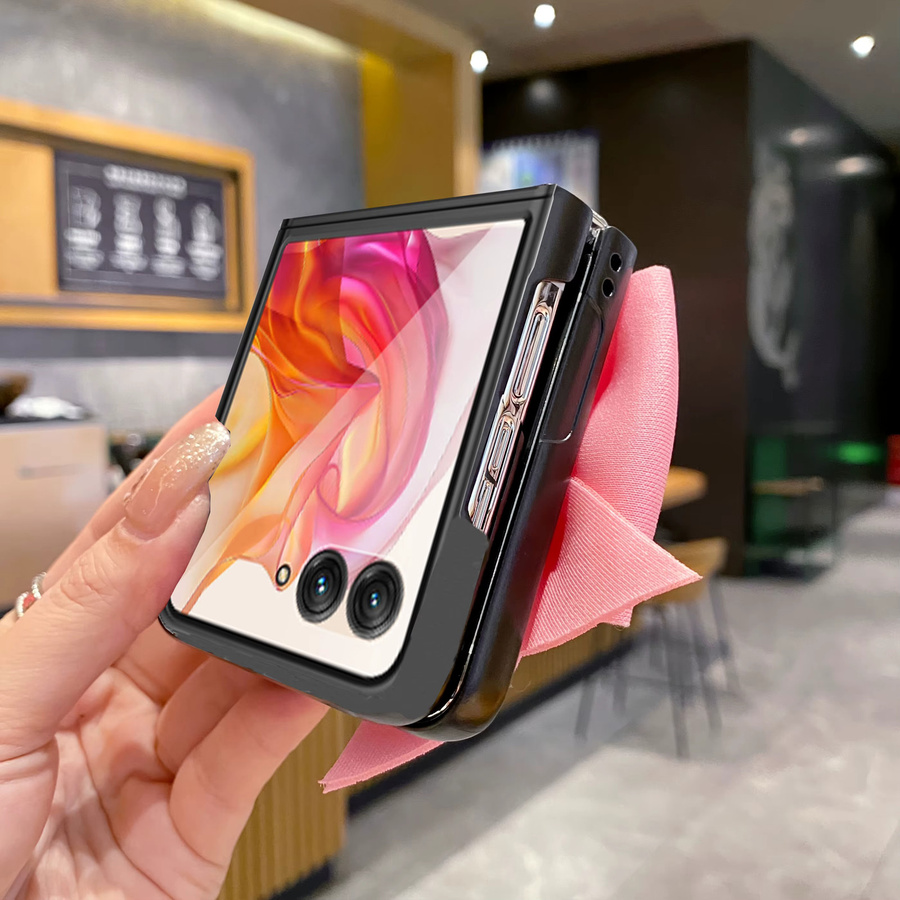 Stoßfeste 3D-Handyhülle mit rosa Strick-Schleife und Glitzer-Gitter-Design für Motorola Razr 40, 50, 60 und 70 Ultra - Bild 4