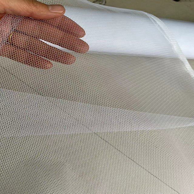 Texmark Hartnetzstoff steifer Tüllnetzstoff in Schwarz und Weiß - Bild 1