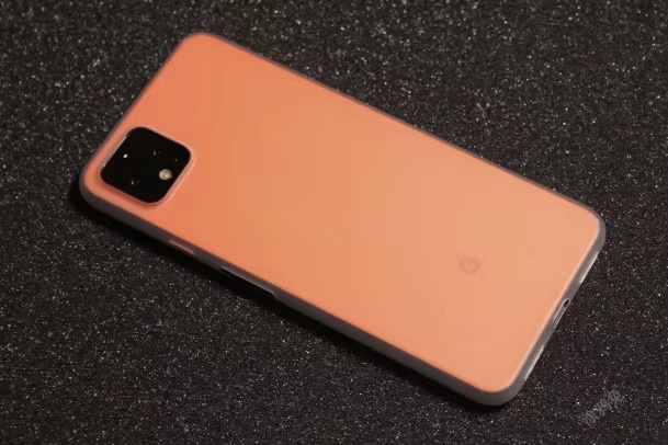 Google Pixel Schutzhülle mit matter Oberfläche in Weiß für Pixel 5XL 4XL 4 5 4a 5G XL und Pixel 6 Pro - Bild 2