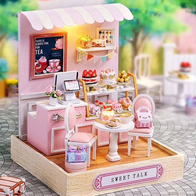Battoom DIY Mini Puppenhaus Set als 3D Holz Puzzle zum Selberbauen mit Möbeln in Natur/Holzfarben - Bild 1