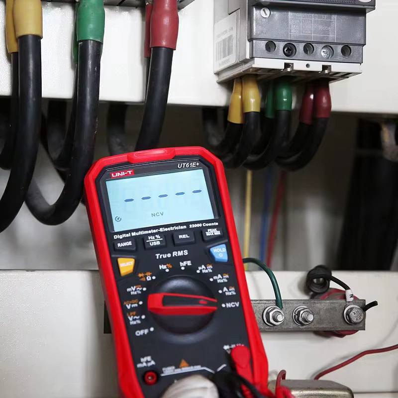 UNI-T Digitales Multimeter UT61B+ UT61D+ UT61E+ Professioneller Spannungs- und Stromtester Amperemeter Voltmeter in Rot - Bild 2