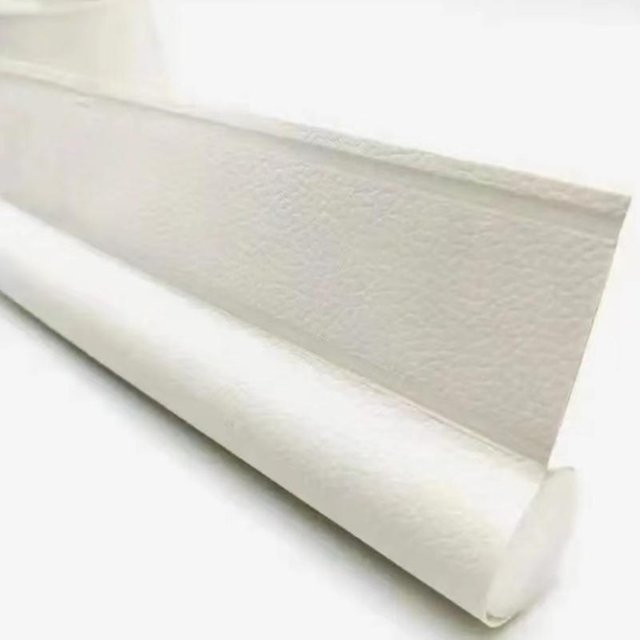 Dichtungsstreifen für die Türunterseite als Windschutz und Schalldämmung aus Schaumstoff, Farbe: Weiß, Länge: 96 cm - Bild 1