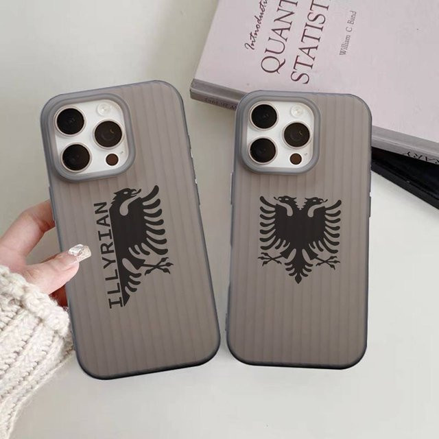 Albanische Flaggen-Karten Handyhülle für Apple iPhone 11 bis 17 Pro Max Plus, Stoßfeste Rückseite in Grau - Bild 1