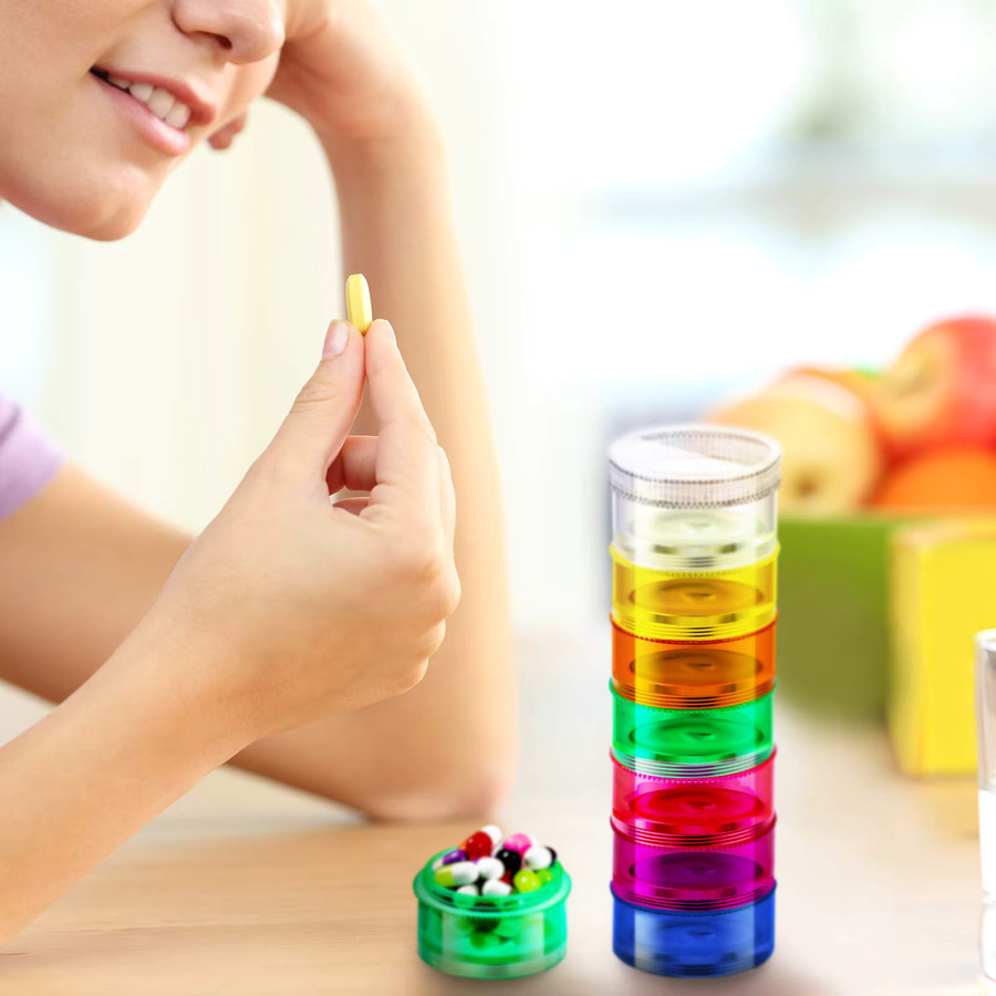 Untior Regenbogen Pillen-Organizer für 7 Tage, stapelbare Medikamentenbox in Multicolour, wöchentlicher Medikamentenplaner und Reisebehälter, Höhe: 13,6 cm, Breite: 4,0 cm - Bild 3