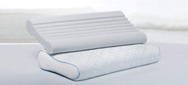 Nackenstützkissen REVITA Ergo von paradies aus Memory Foam in Weiß, B/H: 80 x 40 cm - Bild 1