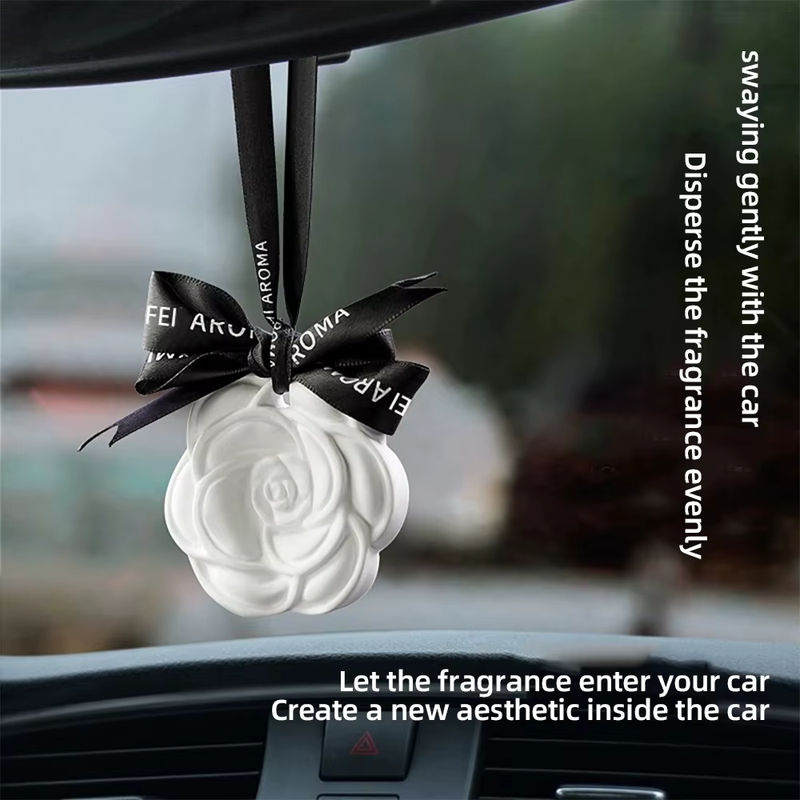 YESPLEASE Auto Lufterfrischer mit weißem Blumenparfüm und floralem Design in Weiß - Bild 5