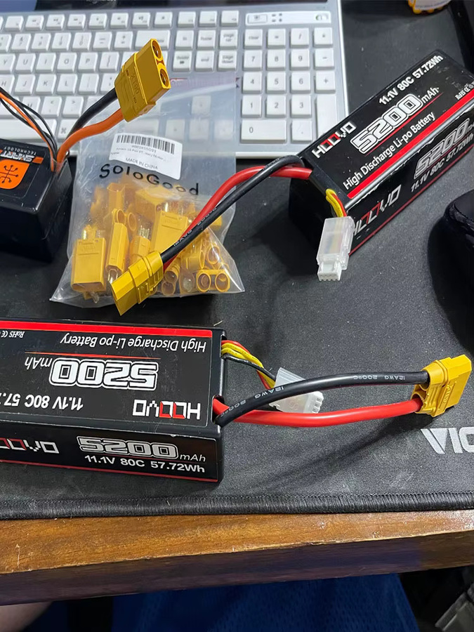 Bytebattle XT90 Rundstecker Set männlich und weiblich in Schwarz und Gelb für RC Lipo Batteriemotoren - Bild 3