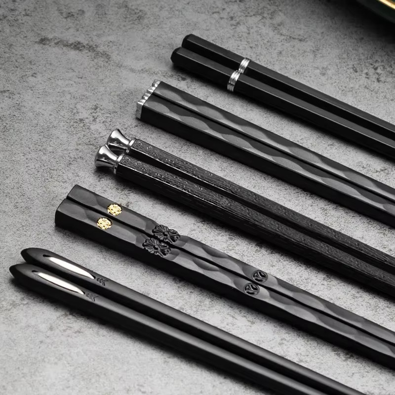 JANKNG Essstäbchen Set aus 5 Paaren in Schwarz mit rutschfestem Griff und mattem Finish für Sushi und Restaurantbesuche - Bild 4
