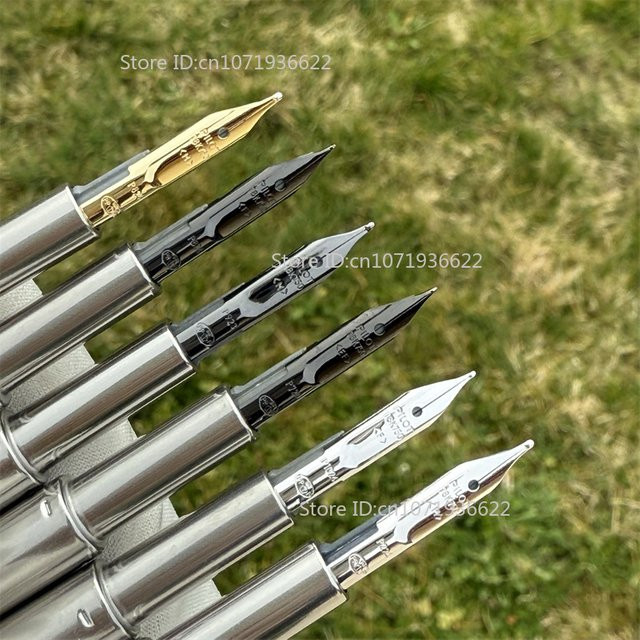 Pilot Capless FC-15SR Füllfederhalter mit 18k Gold Feder in Schwarz, Silber und Gold - Bild 1