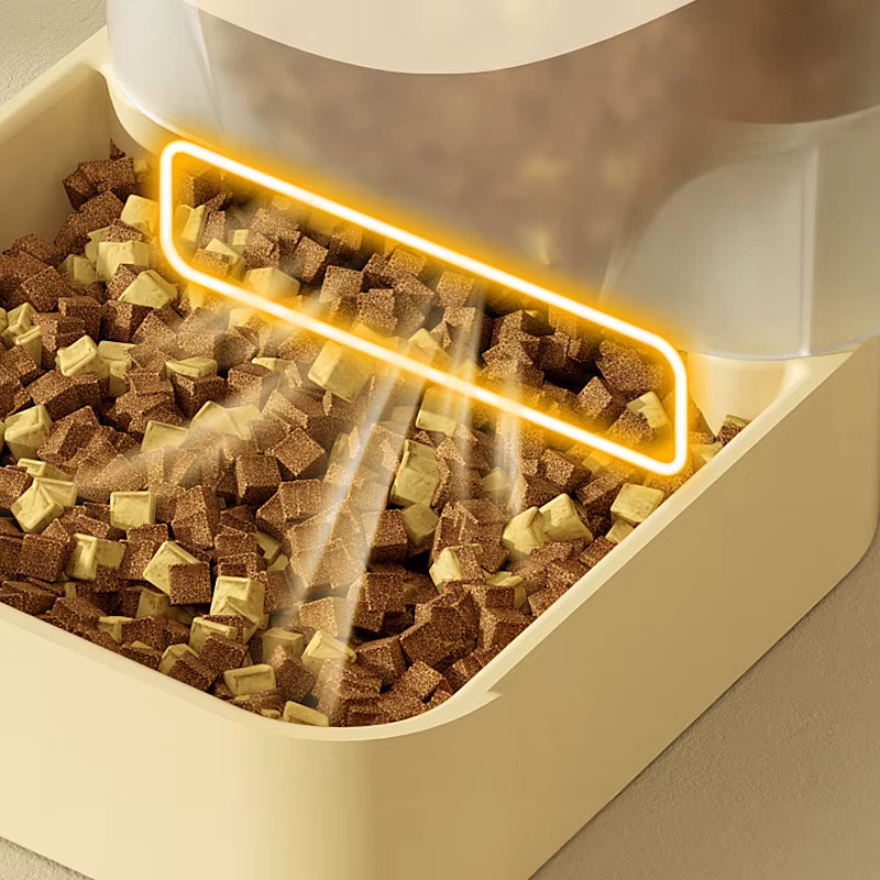Hoopet Automatischer Futter- und Trinkspender für Hunde und Katzen in Weiß und Beige - Bild 2