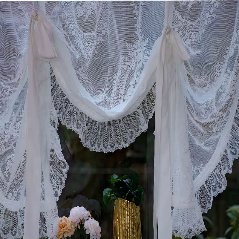AiFish Transparenter Tüllvorhang mit weißem Blumenmuster und Spitzenbesatz im Shabby Chic Stil für Fenster und Türen - Bild 3
