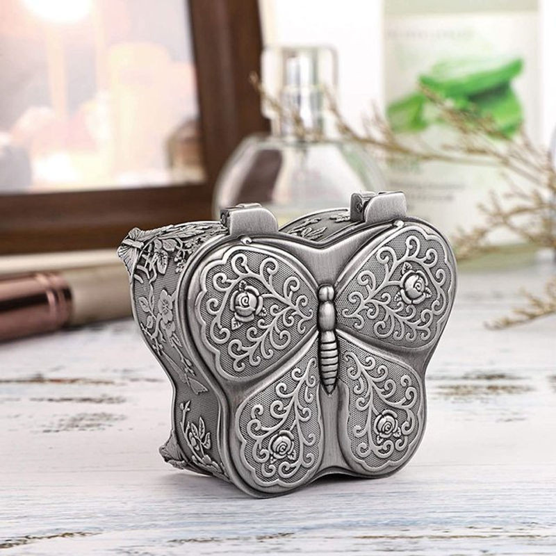 Qiilu Schmuckschatulle aus Zinklegierung in Silber mit Schmetterlings- und Blumenmuster im Vintage-Design - Bild 1