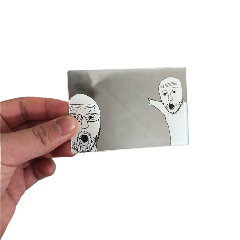 Kreatives Acryl-Lesezeichen mit Wojak und Soyjak Cartoon Motiven in Transparent - Bild 6