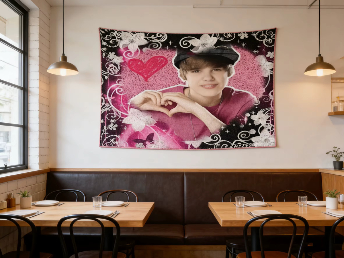 ZLIENSZUS Wandteppich Justin Bieber mit rosa Herz- und Stern-Design, Textil-Wandbehang für Schlafzimmer und Schlafsaal, Breite: 60 cm, Höhe: 40 cm - Bild 4
