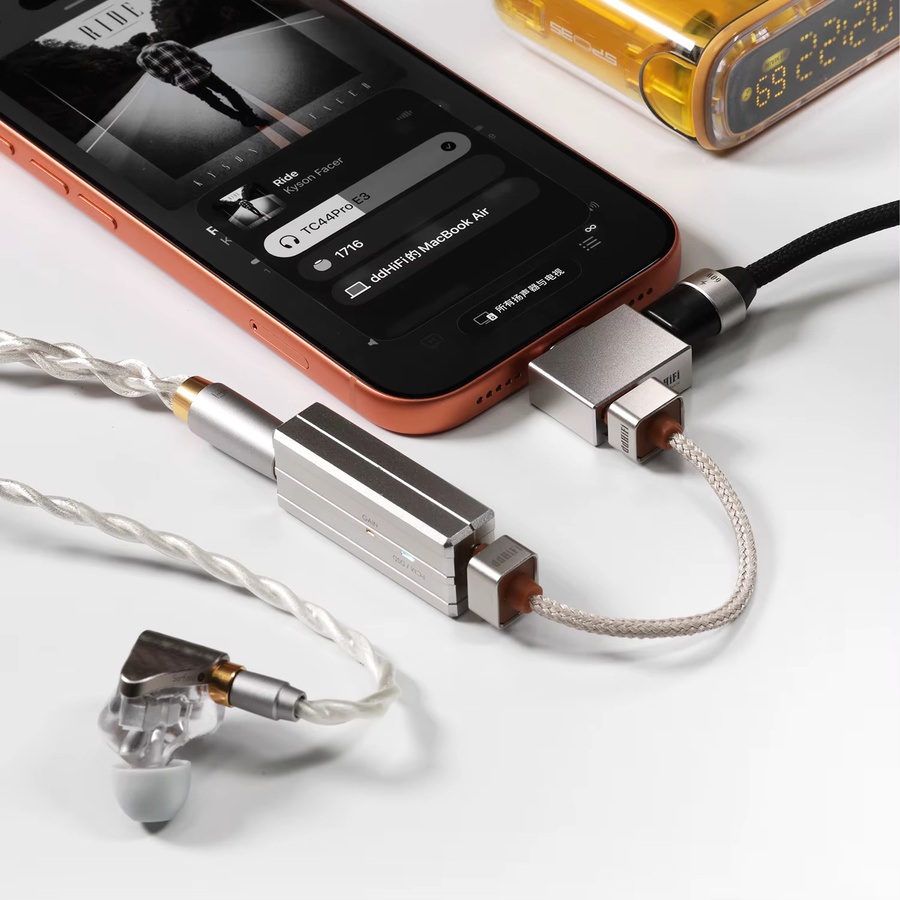 DDHIFI TC28Max USB OTG Adapter mit PD-Eingang und Dual-Way-Stromversorgung in Silber - Bild 2