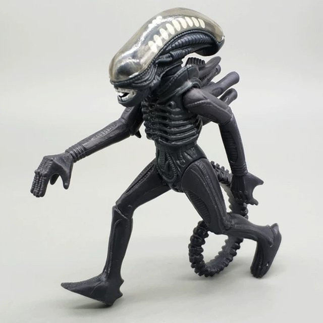 HEROCROSS Alien-Figur, Einzelfigur, Weltraum, Schwarz - Bild 1