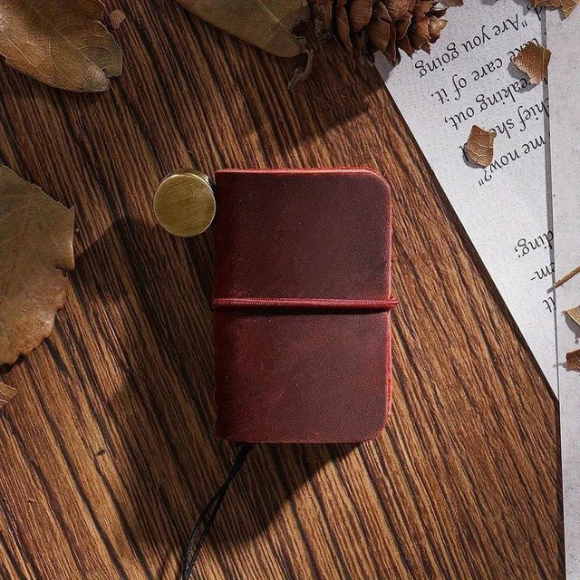NATAWA Mini Vintage Notizbuch aus Leder in Rot, handgefertigtes Reisetagebuch mit Hardcover und blanko Seiten - Bild 1