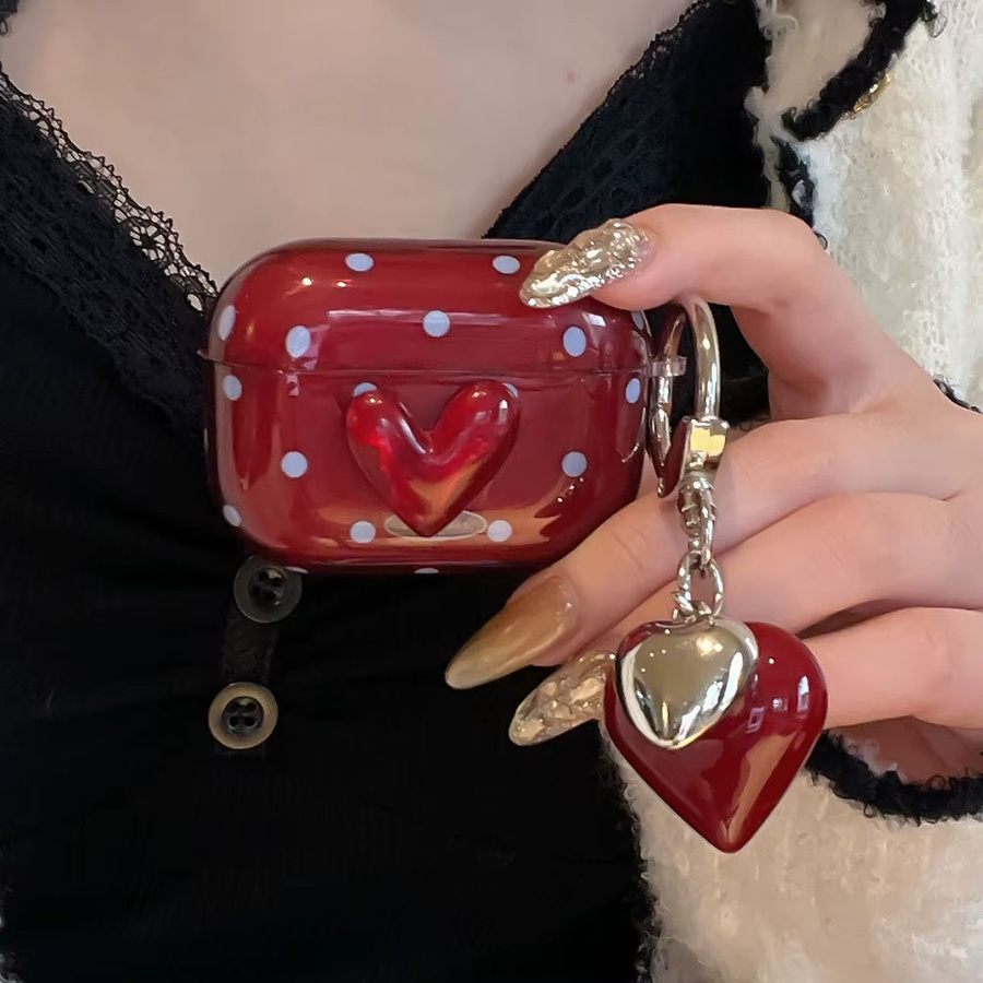 Meetsweet Schutzhülle für AirPods und AirPods Pro mit 3D Red Love Heart Design und Schlüsselanhänger, Farbe: Rot - Bild 2