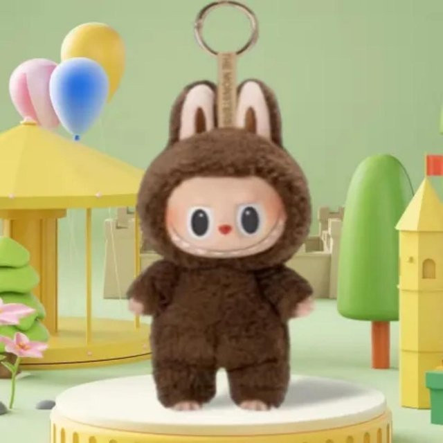 Kidsly Anime Figur Plüschpuppe Macaron, Actionfigur, ab 6 Jahren - Bild 1
