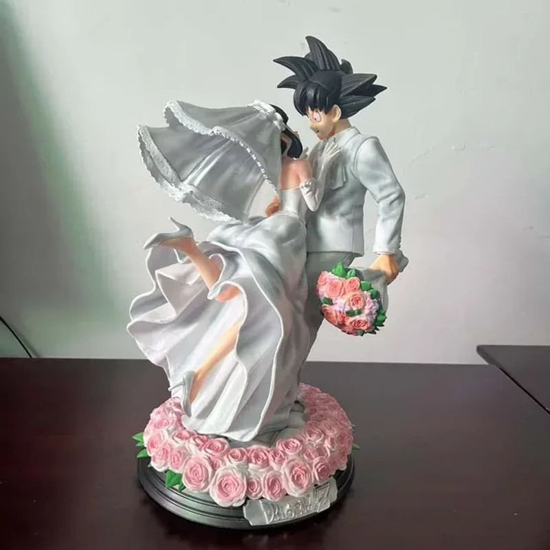 Bandai Dragon Ball Z Son Goku und Chichi Hochzeitsversion Actionfigur aus Kunststoff, Höhe: 31 cm, Weiß - Bild 1