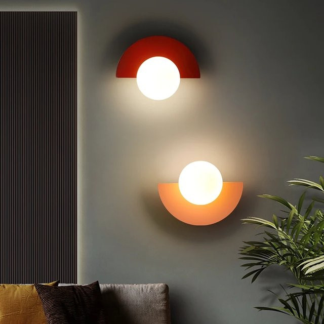 KINLAMS Nordic LED Wandlampe aus Glas in Form eines transparenten Glaskugelscheinwerfers für Wohnzimmer, Schlafzimmer und Flur - Bild 1