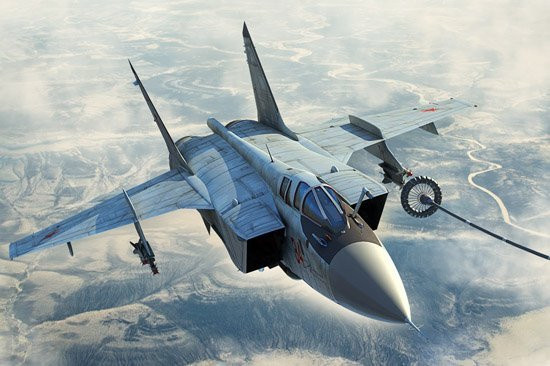 HobbyBoss Russian MiG-31B/BM Foxhound, Modell, 1:48, Grau - Bild 1