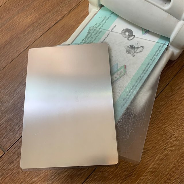 Metalladaptermatte in Silber für Schneidemaschinen und Stanzformen zum Scrapbooking und zur Kartenherstellung - Bild 1